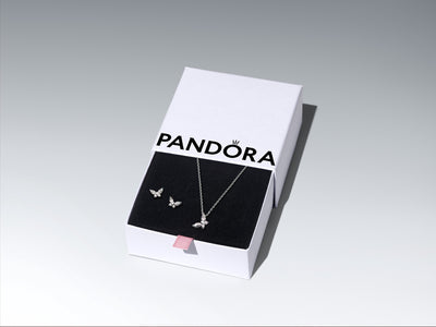 Pandora Sparkling Butterfly Jewelry Gift Set