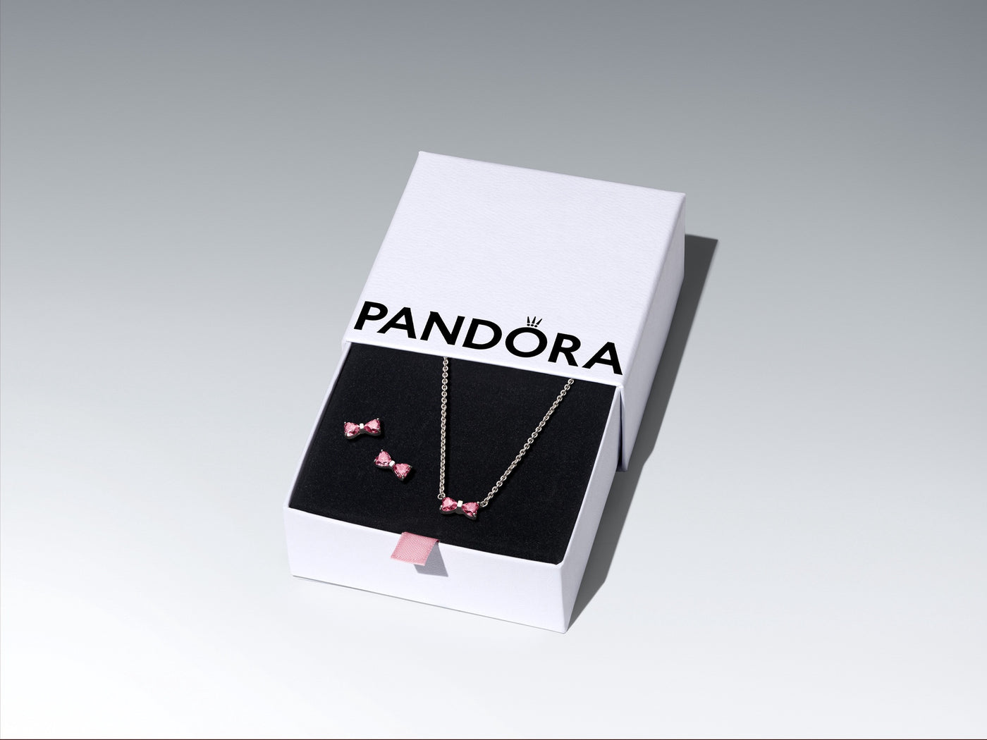 Pandora Sparkling Pink Bow Jewelry Gift Set